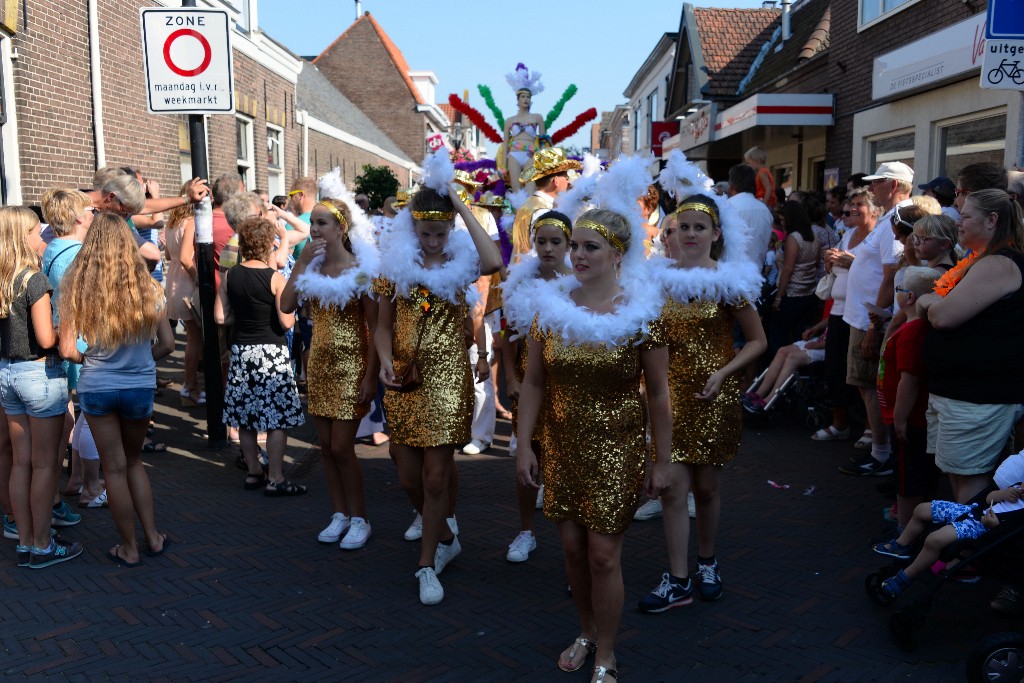 ../Images/Zomercarnaval Noordwijkerhout 143.jpg